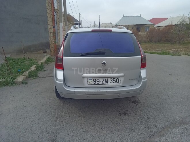Renault Megane 2006, 295,000 km - 1.5 l - Naftalan