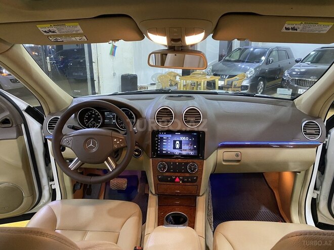 Mercedes GL 450 4MATIC 2008, 179,325 km - 4.7 l - Sumqayıt