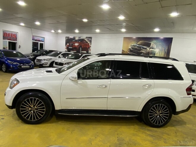 Mercedes GL 450 4MATIC 2008, 179,325 km - 4.7 l - Sumqayıt