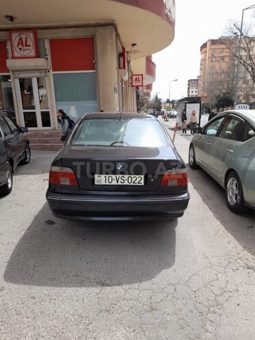 BMW 528 1999, 284,800 km - 2.8 л - Bakı