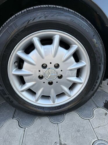 Mercedes E 220 d 1999, 450,000 km - 2.2 l - Bərdə