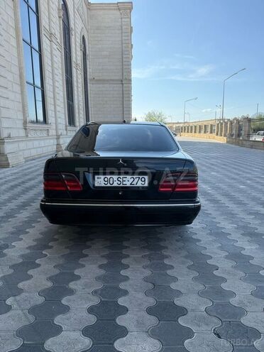 Mercedes E 220 d 1999, 450,000 km - 2.2 l - Bərdə
