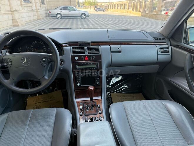 Mercedes E 220 d 1999, 450,000 km - 2.2 l - Bərdə