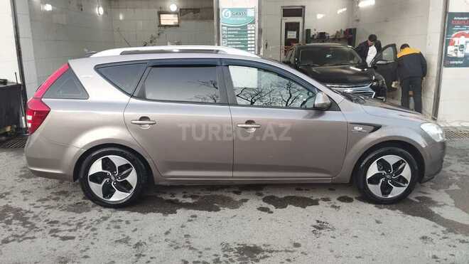 Kia Ceed 2008, 221,000 km - 1.4 л - Bakı