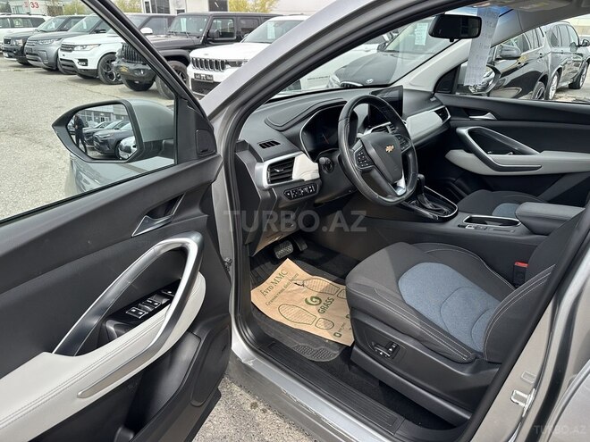 Chevrolet Captiva 2021, 24,600 km - 1.5 л - Bakı