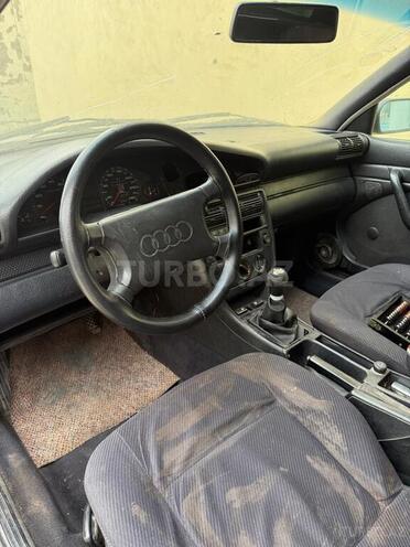 Audi  1992, 250,000 km - 2.5 l - Bakı