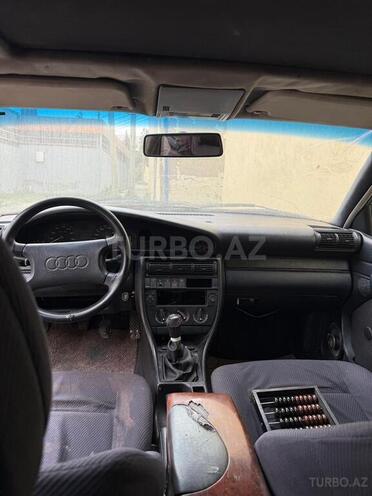 Audi  1992, 250,000 km - 2.5 l - Bakı