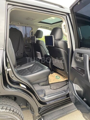 Toyota Land Cruiser 2018, 60,000 km - 4.0 l - Bakı
