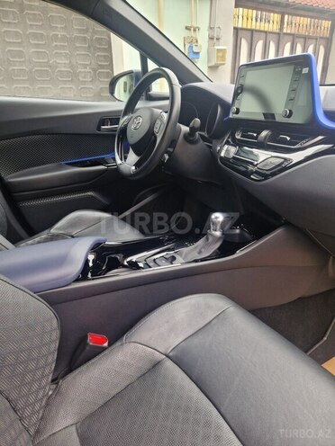 Toyota C-HR 2019, 66,000 km - 1.2 l - Bakı