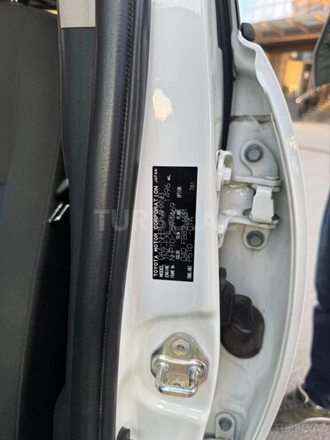 Toyota Aqua 2018, 150,000 km - 1.5 l - Bakı