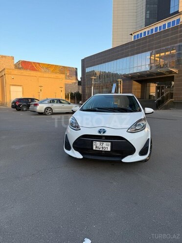 Toyota Aqua 2018, 150,000 km - 1.5 l - Bakı