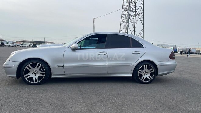 Mercedes E 220 d 2003, 571,217 km - 2.2 l - Bakı