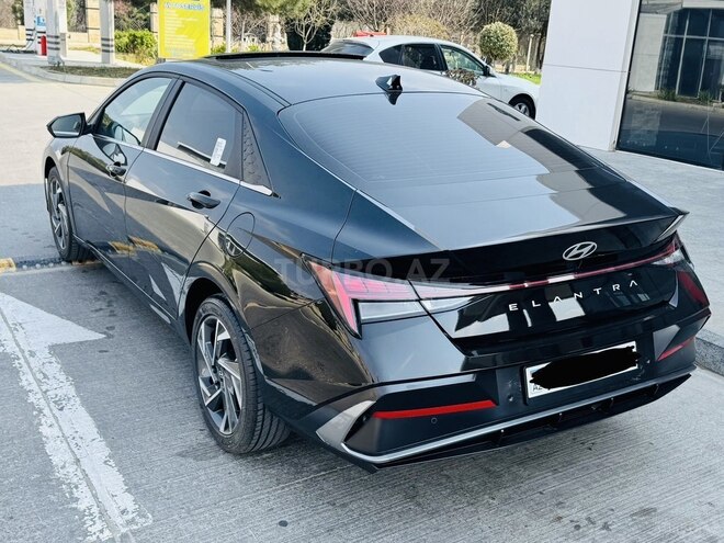 Hyundai Elantra 2024, 17,893 km - 1.6 л - Bakı