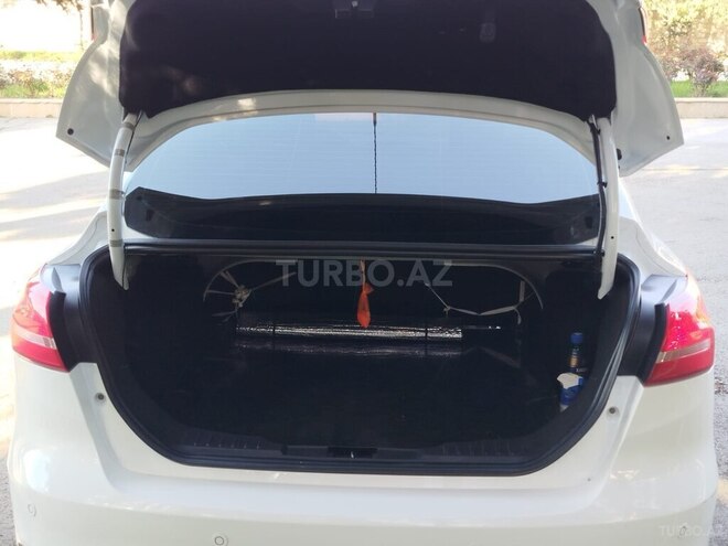 Ford Focus 2015, 183,300 km - 1.6 l - Şabran