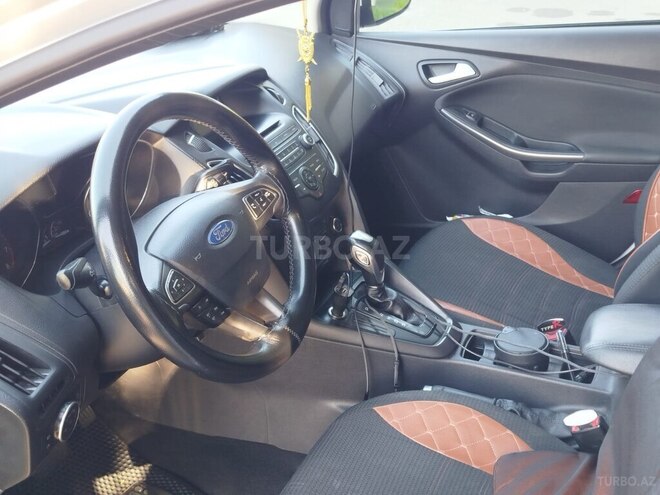 Ford Focus 2015, 183,300 km - 1.6 l - Şabran