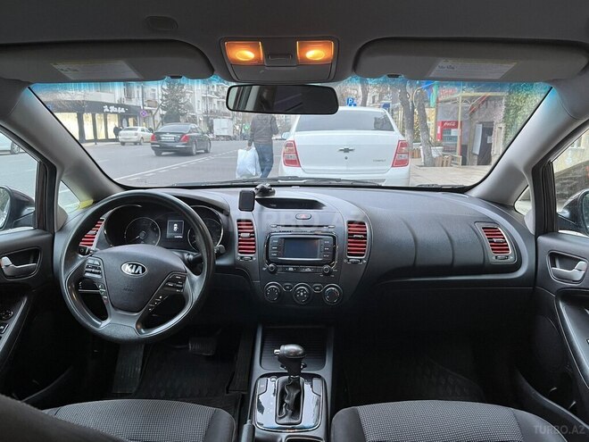 Kia Forte 2017, 185,000 km - 2.0 l - Bakı