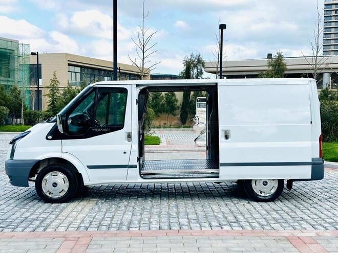 Ford Transit 2009, 195,000 km - 2.2 l - Bakı