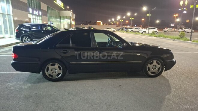 Mercedes E 320 1998, 360,000 km - 3.2 l - Bakı