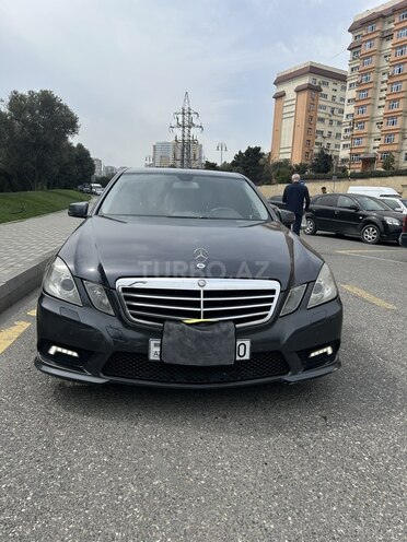 Mercedes E 200 2009, 300,000 km - 1.8 l - Bakı