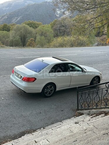 Mercedes E 220 d 2015, 194,000 km - 2.2 l - Naxçıvan