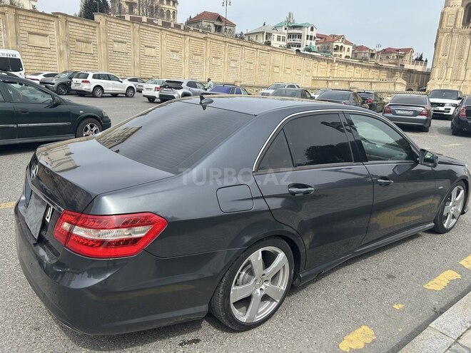 Mercedes E 200 2009, 300,000 km - 1.8 l - Bakı