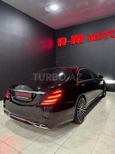 Mercedes S 350 d-6