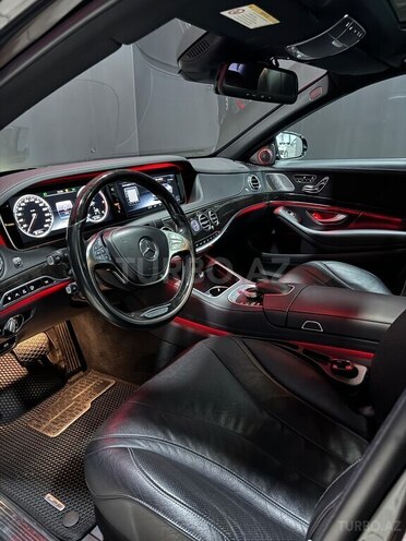 Mercedes S 350 d-7