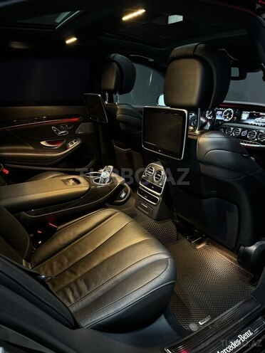 Mercedes S 350 d-12