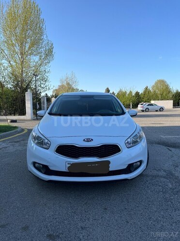 Kia Ceed 2014, 200,000 km - 1.4 l - Bərdə