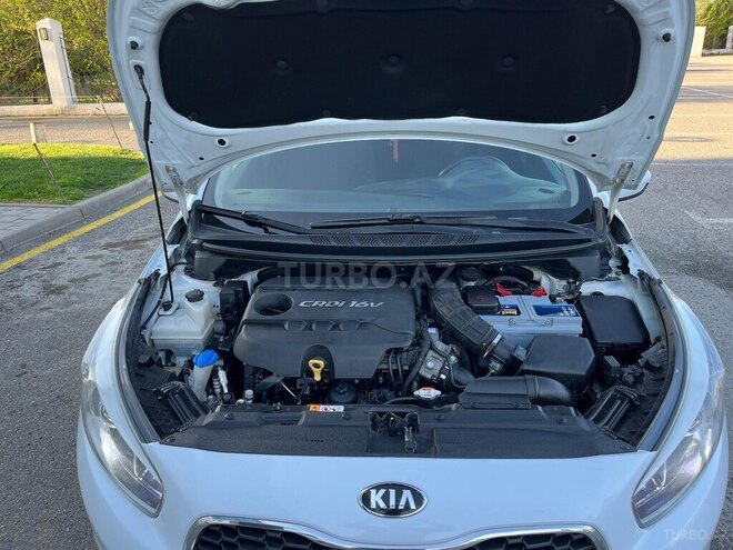 Kia Ceed 2014, 200,000 km - 1.4 l - Bərdə