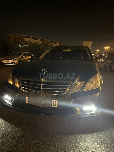 Mercedes E 200 2009, 300,000 km - 1.8 l - Bakı