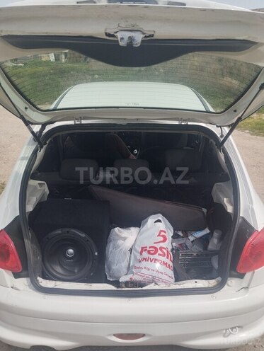 Peugeot 206 2005, 345,000 km - 1.4 l - Bakı