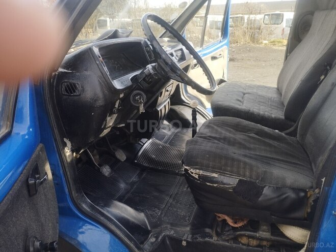 GAZ 33021 1997, 350,000 km - 2.4 l - Qusar