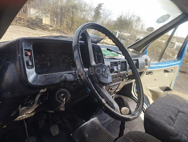 GAZ 33021 1997, 350,000 km - 2.4 l - Qusar