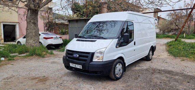 Ford Transit-1