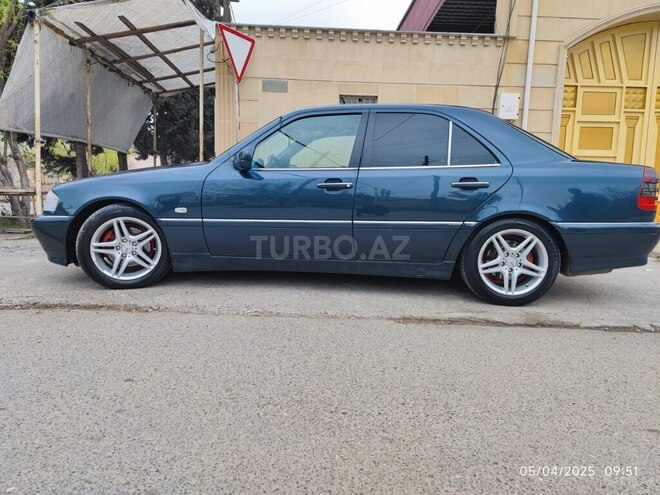 Mercedes C 240 1997, 450,000 km - 2.4 l - Salyan