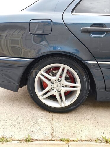 Mercedes C 240 1997, 450,000 km - 2.4 l - Salyan