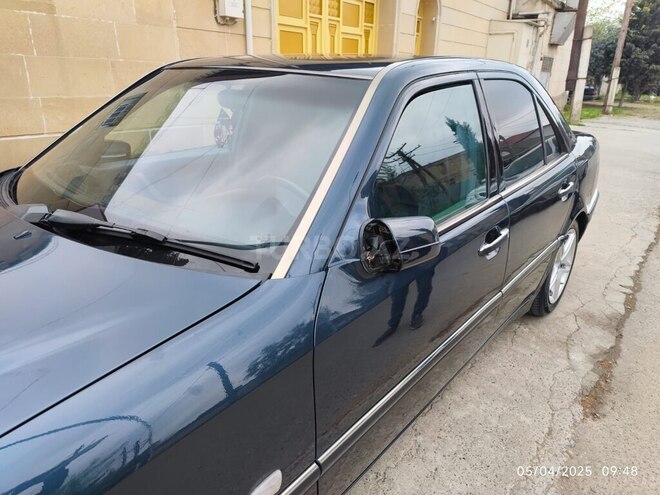 Mercedes C 240 1997, 450,000 km - 2.4 l - Salyan
