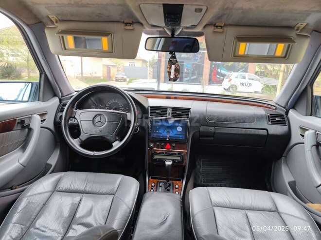 Mercedes C 240 1997, 450,000 km - 2.4 l - Salyan