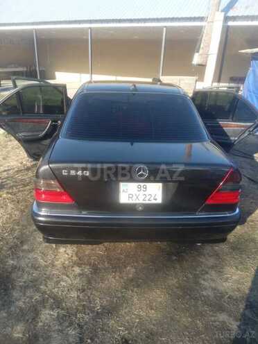 Mercedes C 240 2000, 358,000 km - 2.4 l - Zaqatala