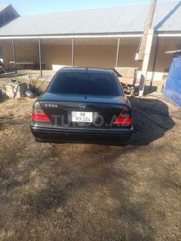Mercedes C 240 2000, 358,000 km - 2.4 l - Zaqatala