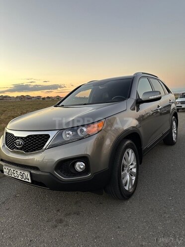 Kia Sorento 2010, 200,000 km - 2.0 l - Naftalan