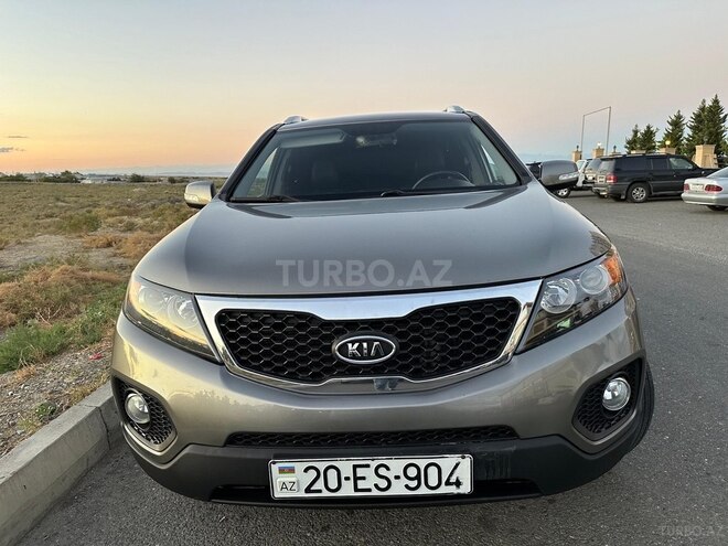 Kia Sorento 2010, 200,000 km - 2.0 l - Naftalan