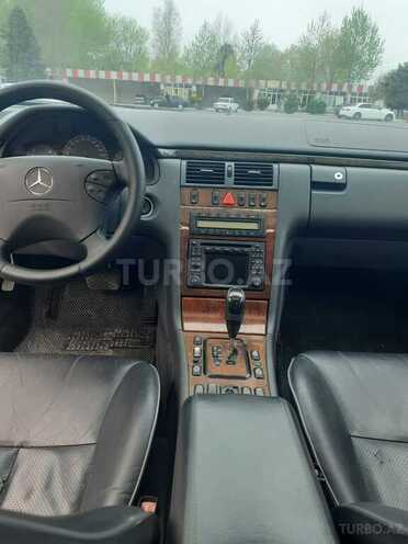 Mercedes E 280 1999, 200,600 km - 2.8 l - Tərtər