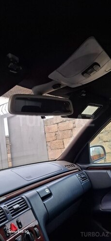 Mercedes E 220 d 2000, 564,000 km - 2.2 l - Bakı