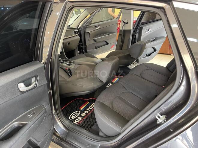 Kia Optima-13