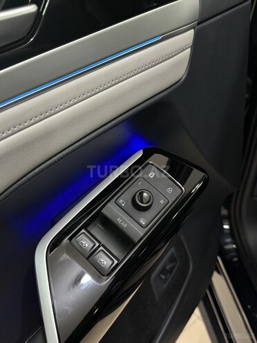 Volkswagen ID.6 Crozz 2022, 31,000 km - 0.0 л - Bakı
