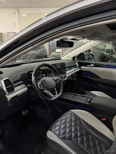 Volkswagen ID.6 Crozz 2022, 31,000 km - 0.0 л - Bakı
