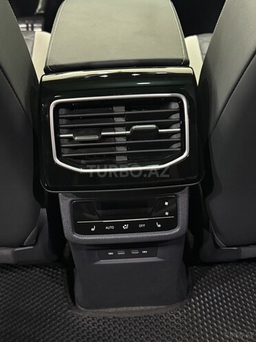 Volkswagen ID.6 Crozz 2022, 31,000 km - 0.0 л - Bakı