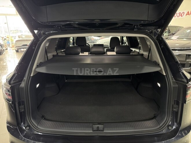 Volkswagen ID.6 Crozz 2022, 31,000 km - 0.0 л - Bakı